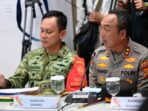 Pemerintah Provinsi Sumatera Selatan (Sumsel) bersama Kepolisian Daerah (Polda) Sumsel dan Kejaksaan Tinggi (Kejati) Sumsel terus memperkuat penegakan hukum terhadap pelaku kebakaran hutan dan lahan (karhutla). Hingga saat ini, sebanyak 15 perkara karhutla telah ditangani dengan total 17 tersangka. Pemerintah Provinsi Sumatera Selatan (Sumsel) bersama Kepolisian Daerah (Polda) Sumsel dan Kejaksaan Tinggi (Kejati) Sumsel terus memperkuat penegakan hukum terhadap pelaku kebakaran hutan dan lahan (karhutla). Hingga saat ini, sebanyak 15 perkara karhutla telah ditangani dengan total 17 tersangka.