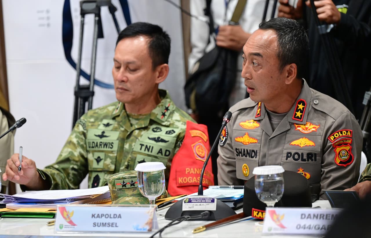 Pemerintah Provinsi Sumatera Selatan (Sumsel) bersama Kepolisian Daerah (Polda) Sumsel dan Kejaksaan Tinggi (Kejati) Sumsel terus memperkuat penegakan hukum terhadap pelaku kebakaran hutan dan lahan (karhutla). Hingga saat ini, sebanyak 15 perkara karhutla telah ditangani dengan total 17 tersangka.